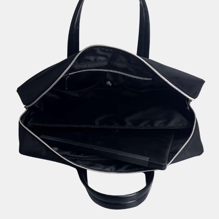 Stylish & Durable Laptop Bag for Professionals - Image 3