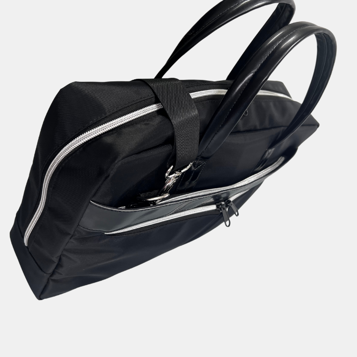 Stylish & Durable Laptop Bag for Professionals - Image 2